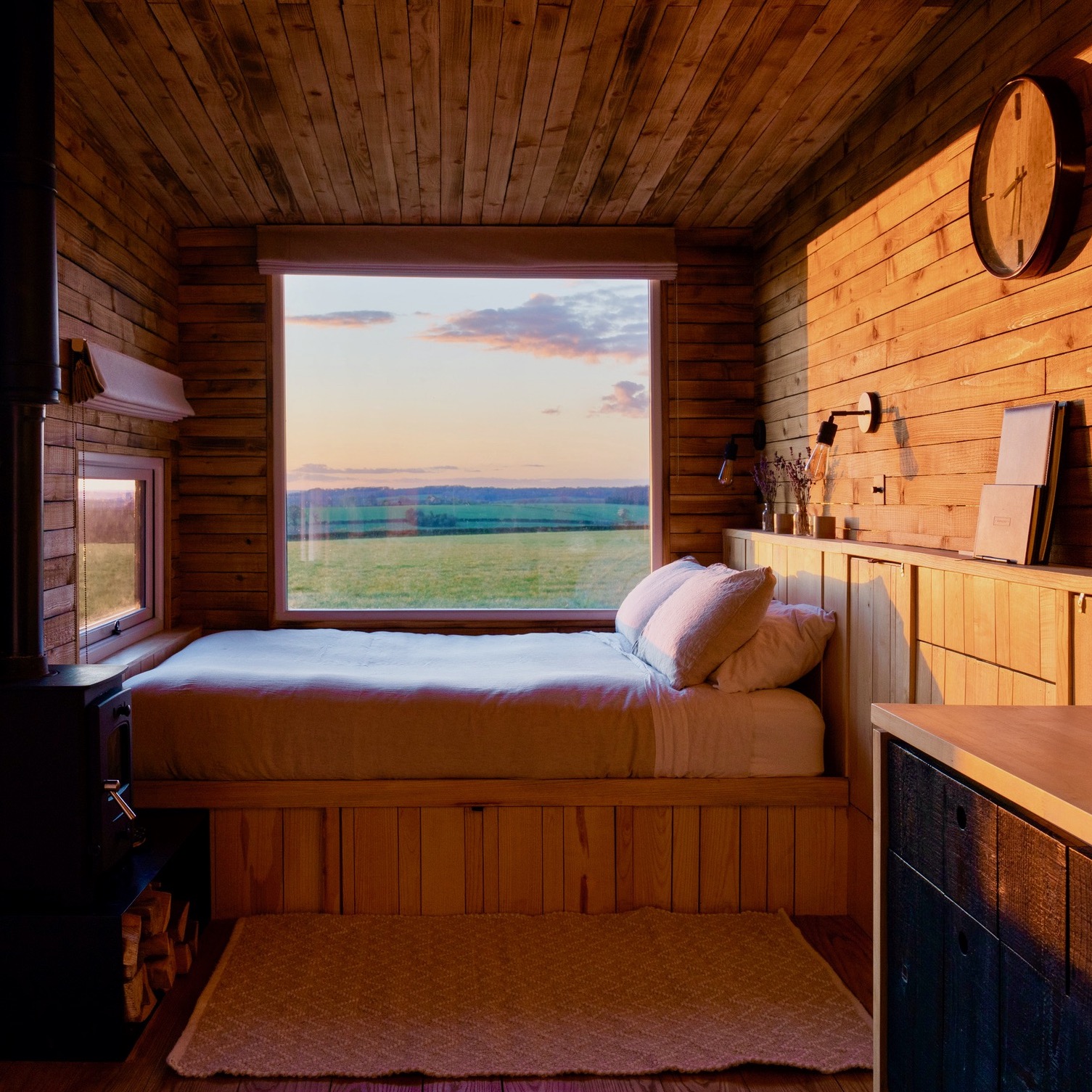 Cedar Valley Woodland Kabin in the Woods Hampshire Glamping