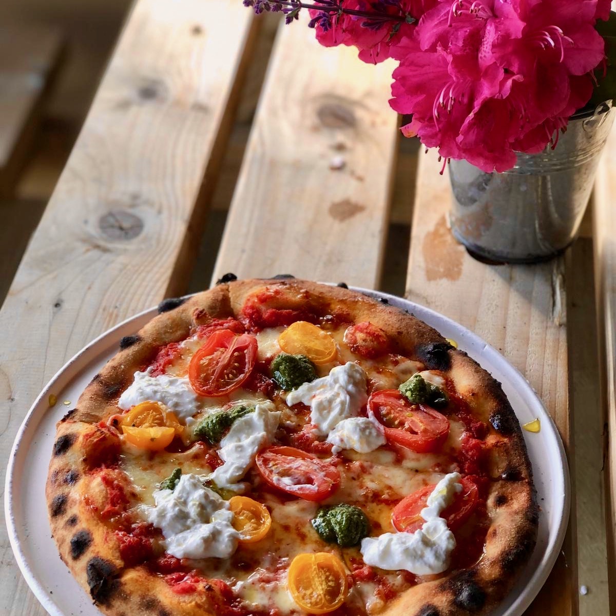 The Dell Hampshire Woodfire Pizza